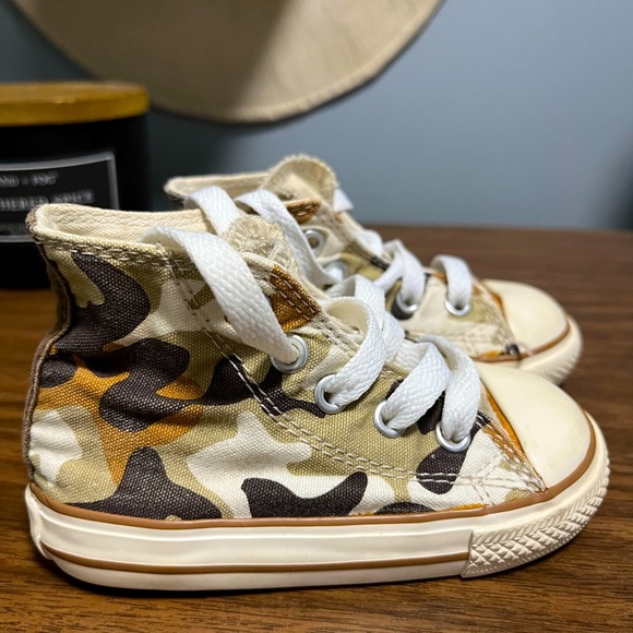 Converse Other - Toddler Converse size 5